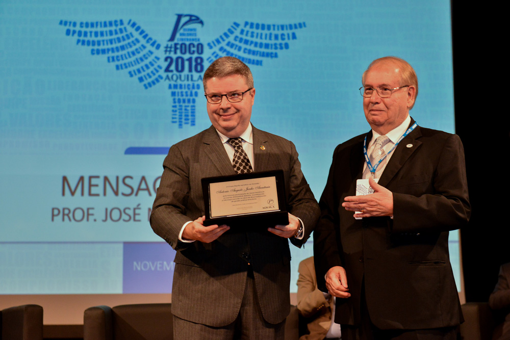 Senador Antonio Anastasia e Prof. José Martins de Godoy